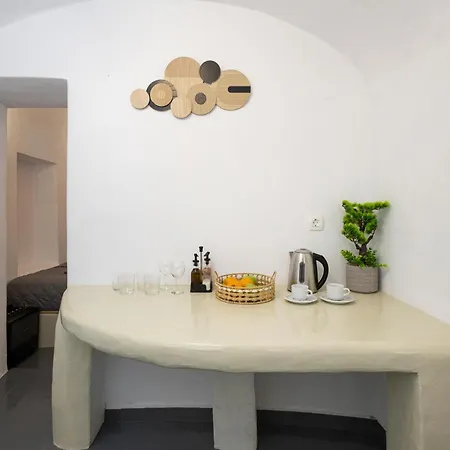 Loft Kaves Pool & Bar