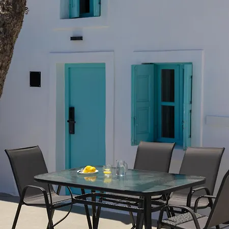 شقة Loft Kaves Pool & Bar Pýrgos